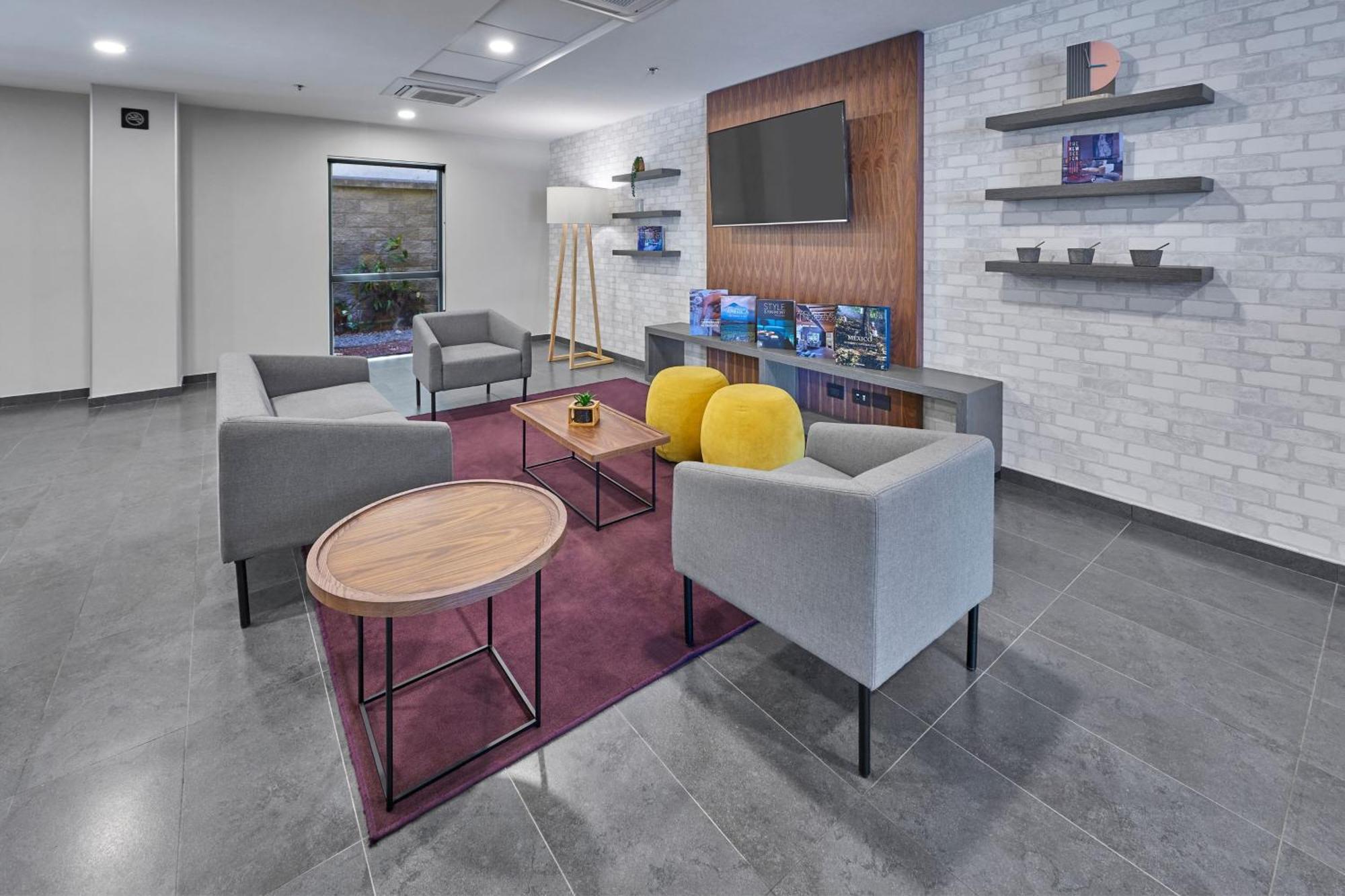 City Express By Marriott Lagos De Moreno Exterior photo