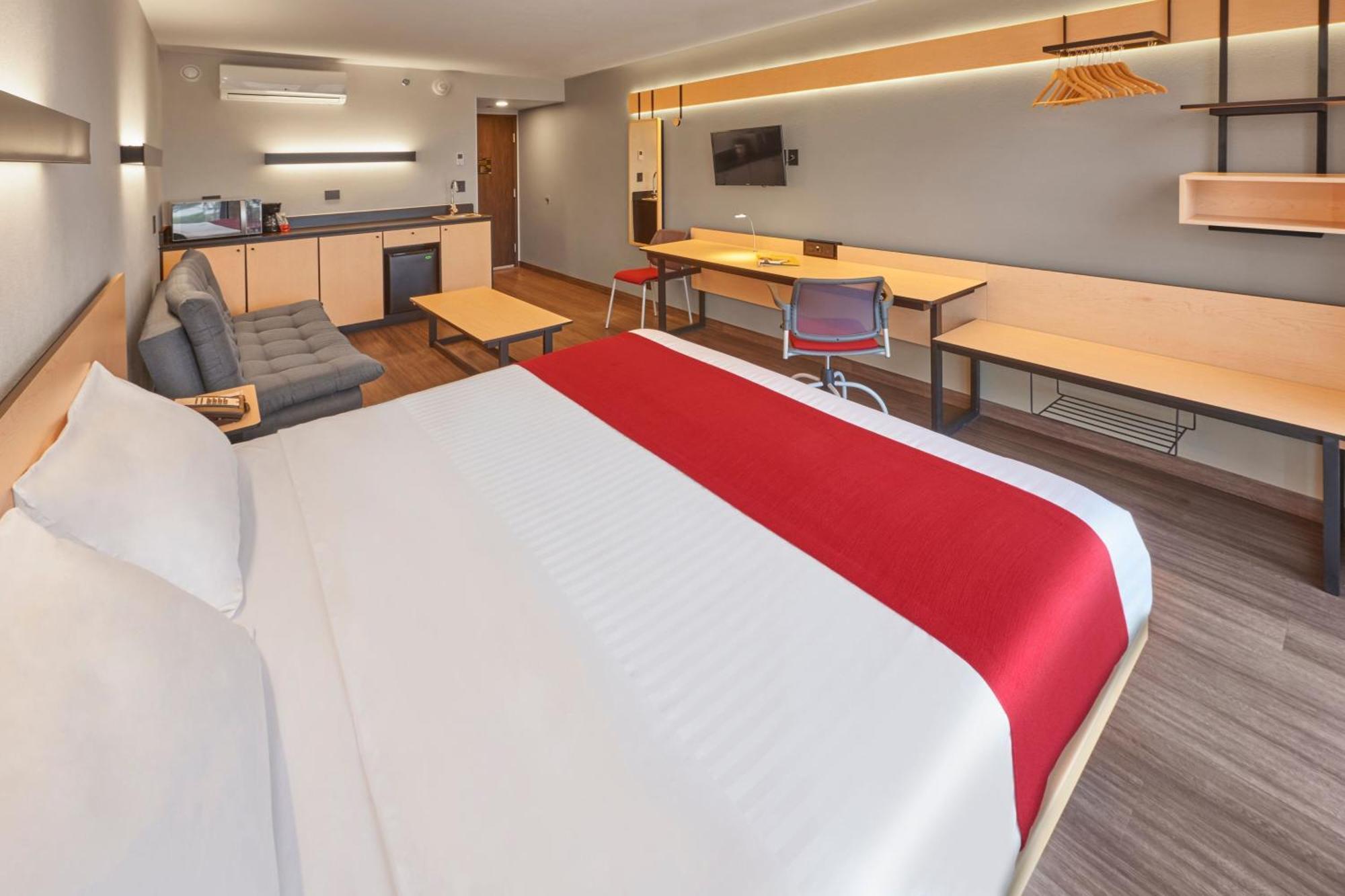 City Express By Marriott Lagos De Moreno Exterior photo