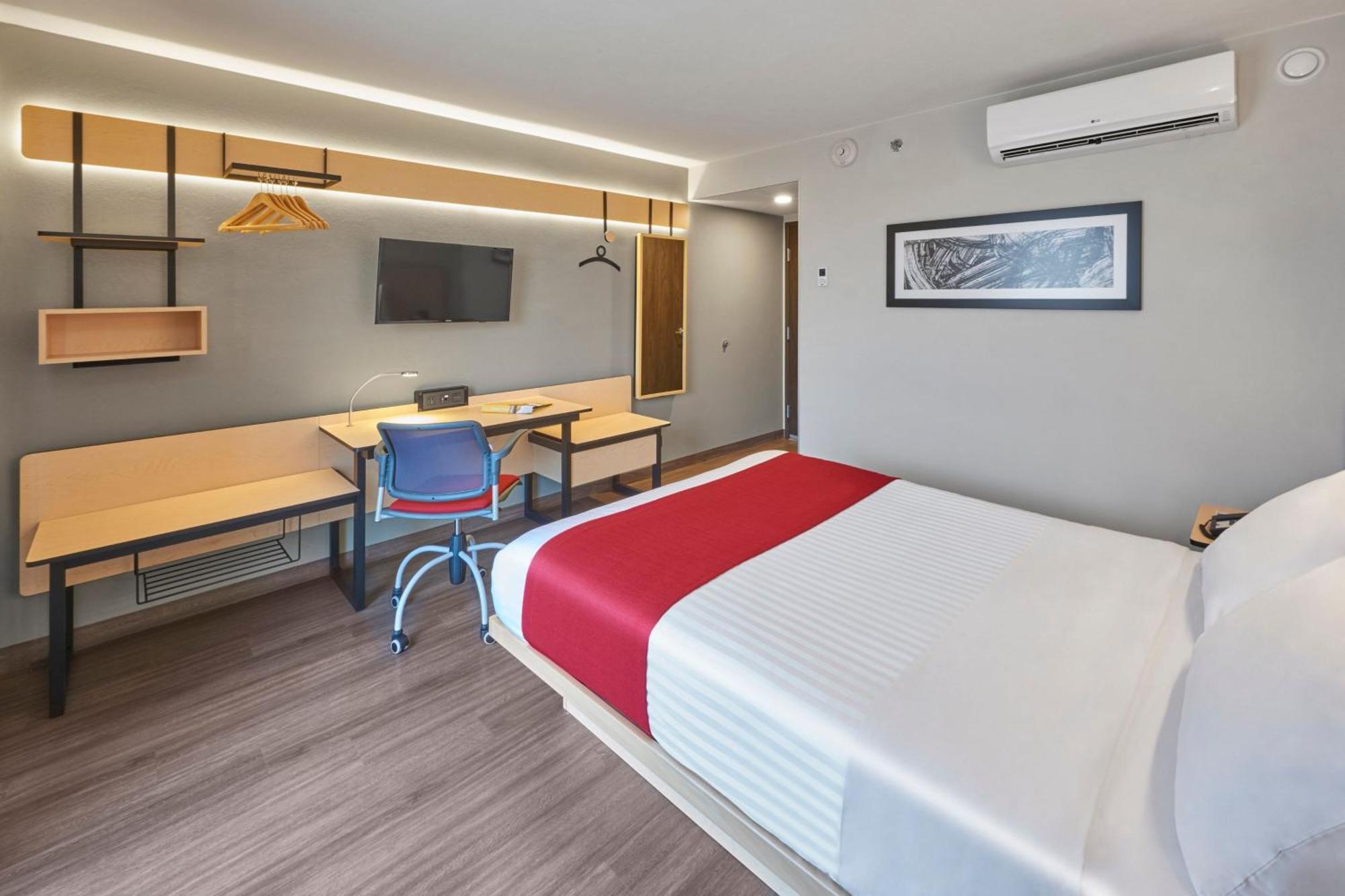 City Express By Marriott Lagos De Moreno Exterior photo