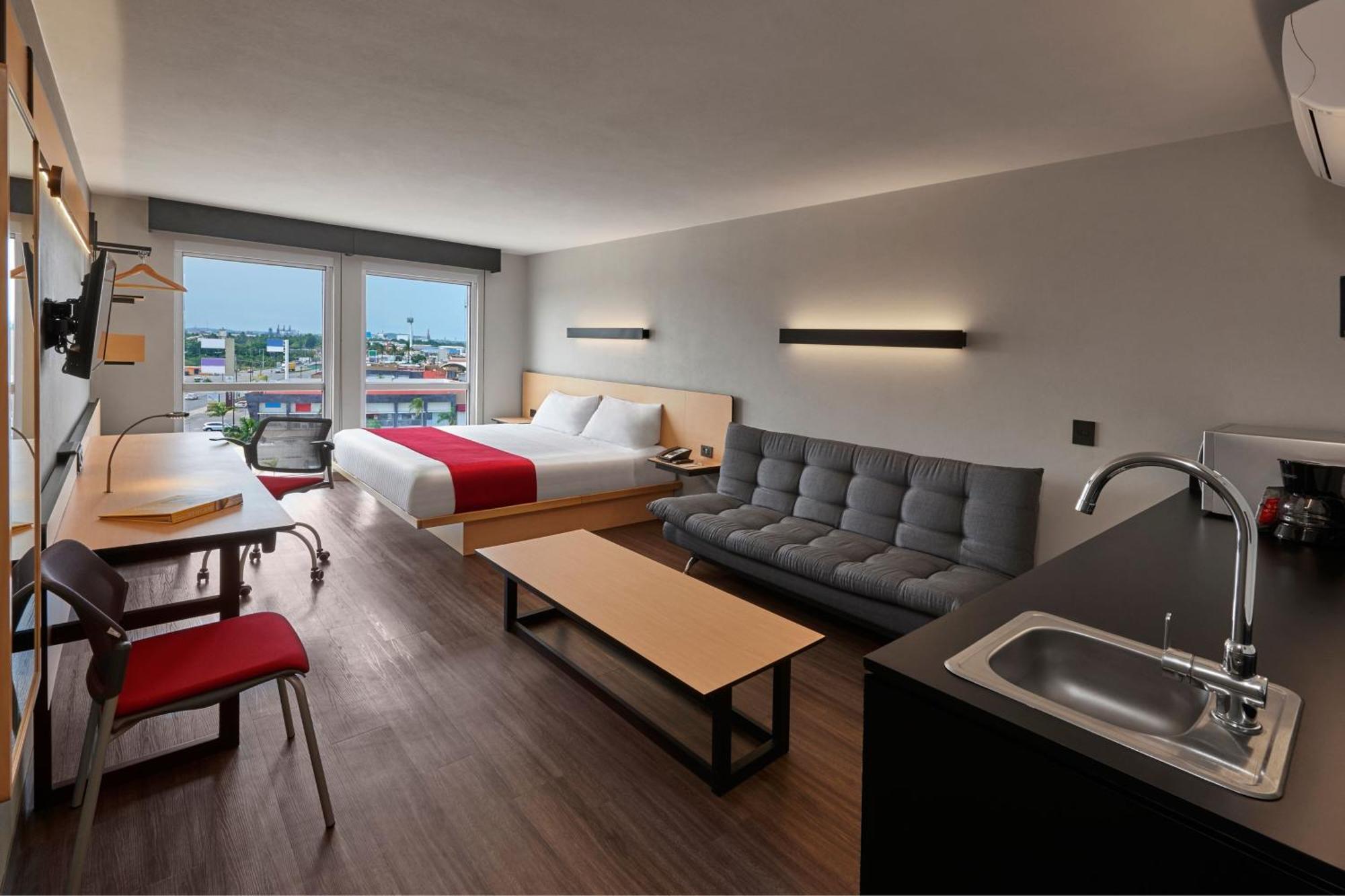City Express By Marriott Lagos De Moreno Exterior photo