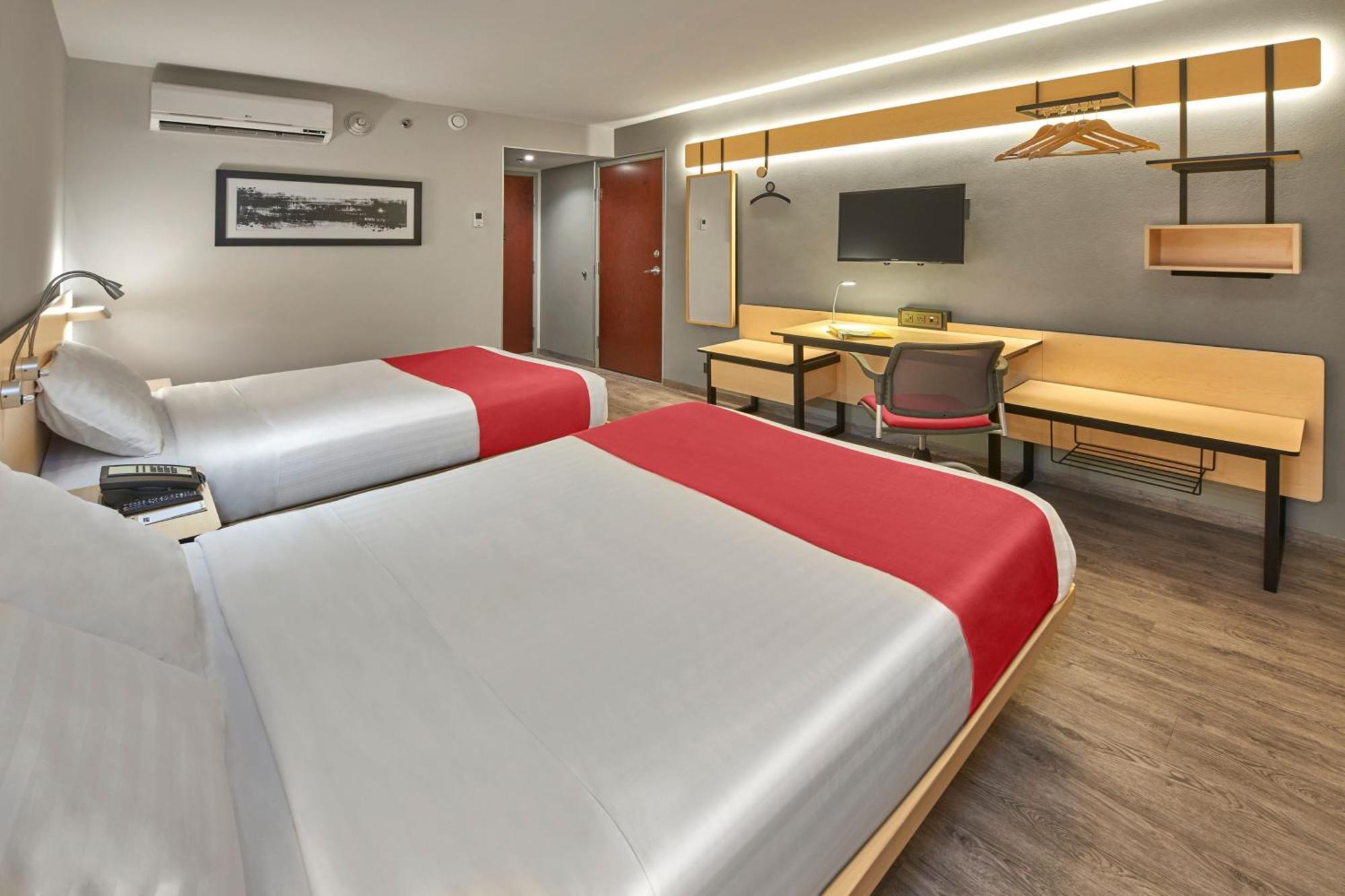City Express By Marriott Lagos De Moreno Exterior photo