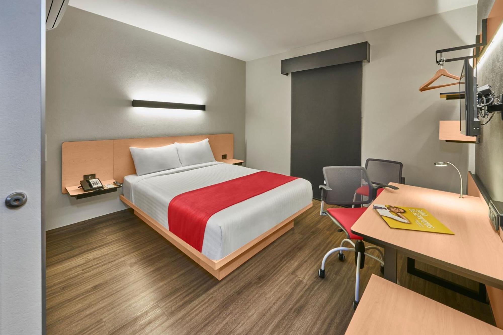 City Express By Marriott Lagos De Moreno Exterior photo