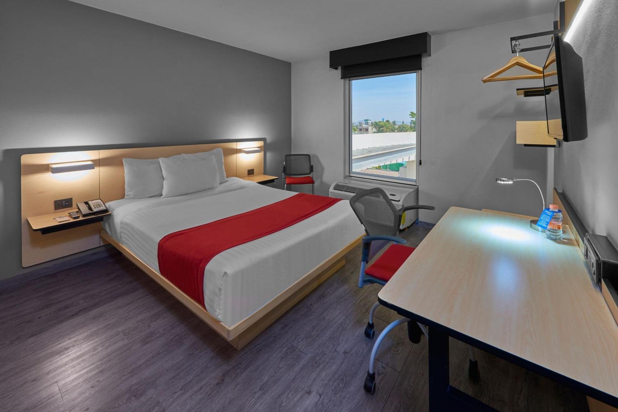 City Express By Marriott Lagos De Moreno Exterior photo