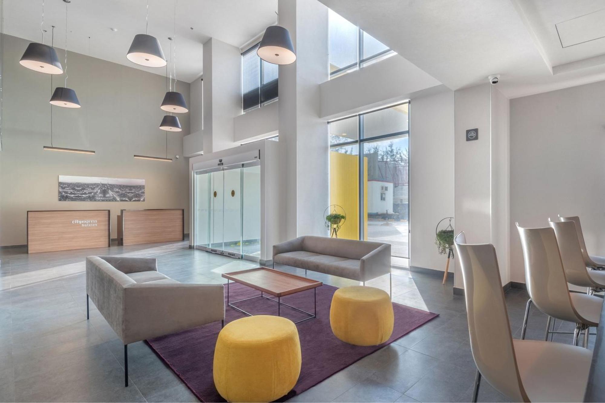 City Express By Marriott Lagos De Moreno Exterior photo
