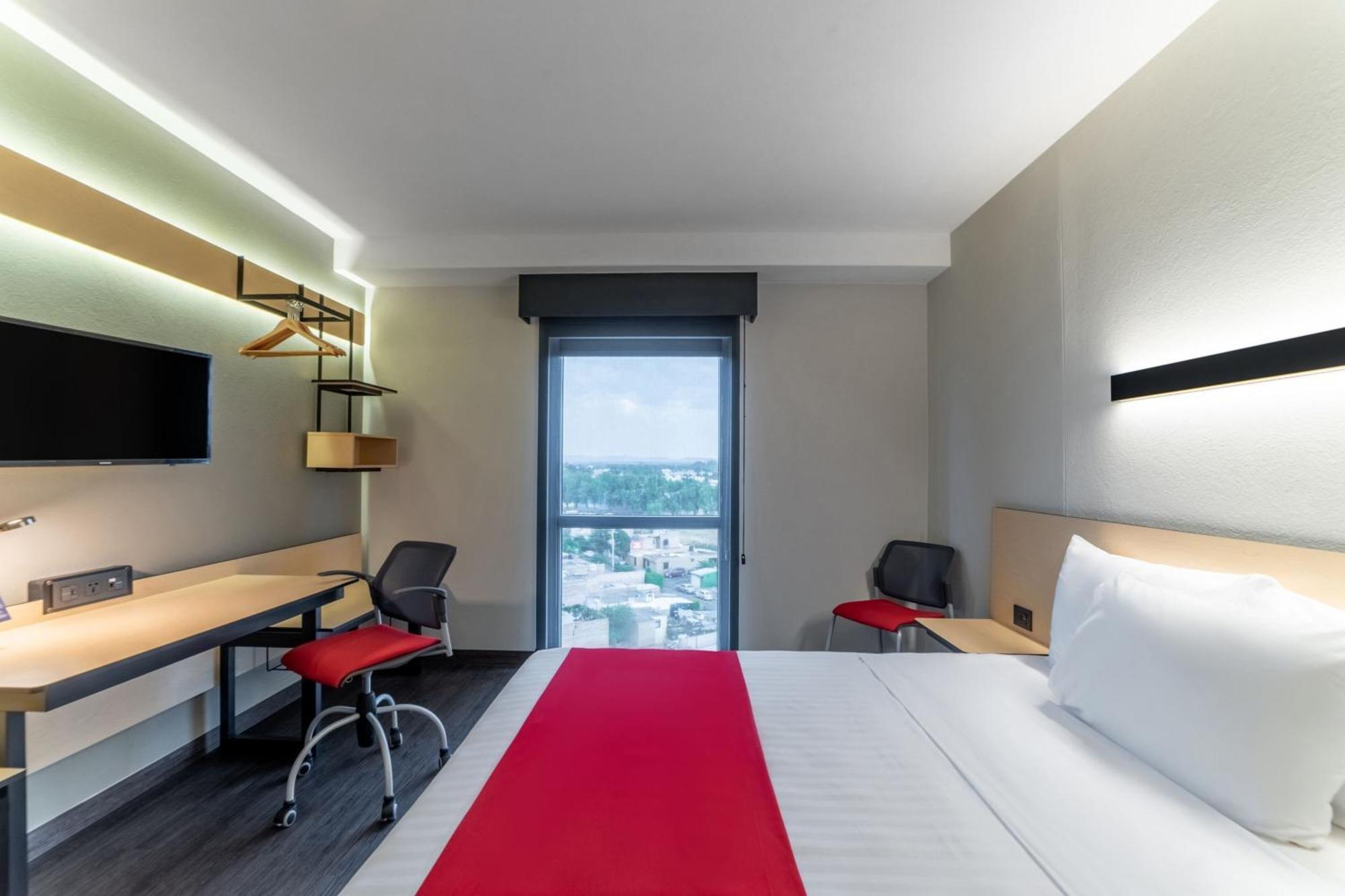 City Express By Marriott Lagos De Moreno Exterior photo
