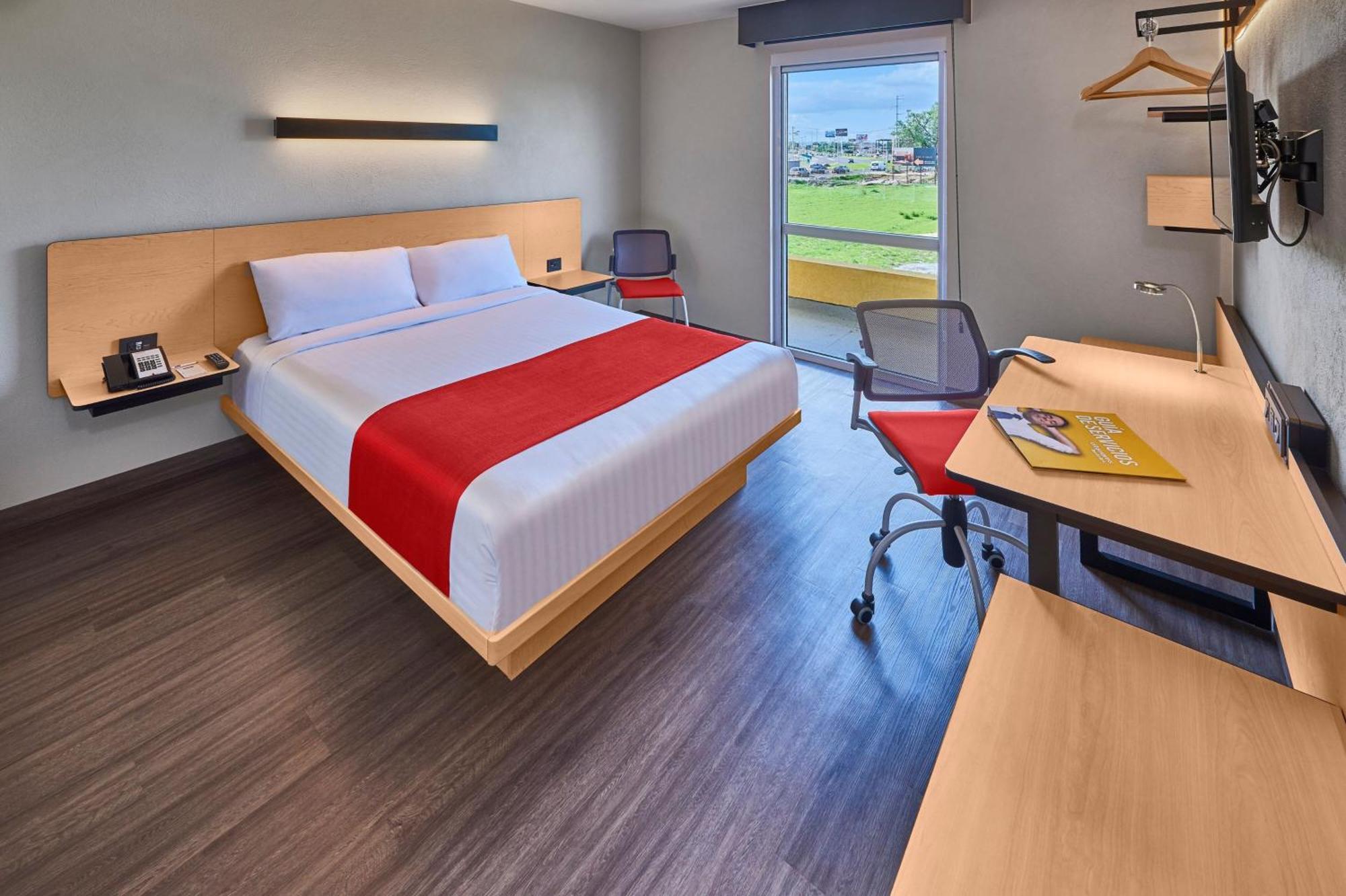 City Express By Marriott Lagos De Moreno Exterior photo